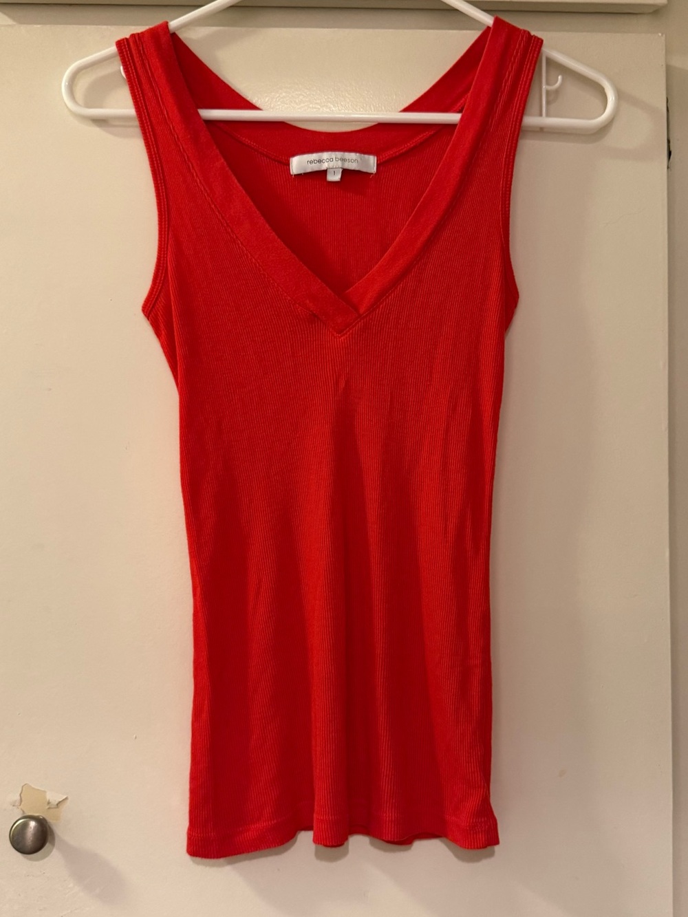 Women’s tank top ribbed luxury material longline style